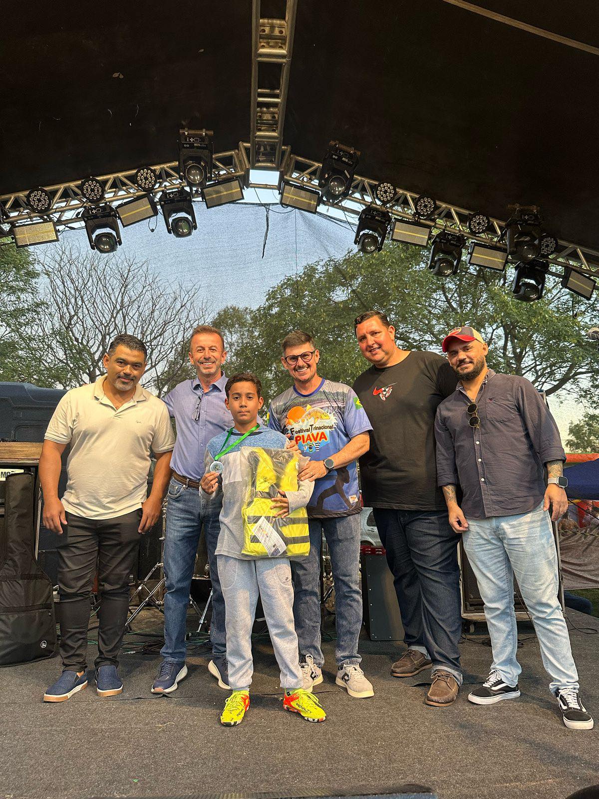 VEREADORES PARTICIPAM DO 1° FESTIVAL TRINACIONAL DA PIAVA DE BARRA DO QUARAÍ